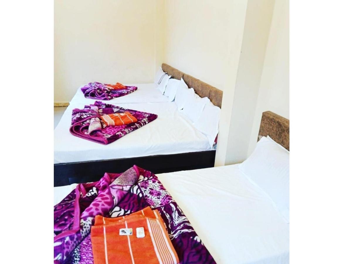 Hotel Mahakal Vishram, ウッジャイン エクステリア 写真