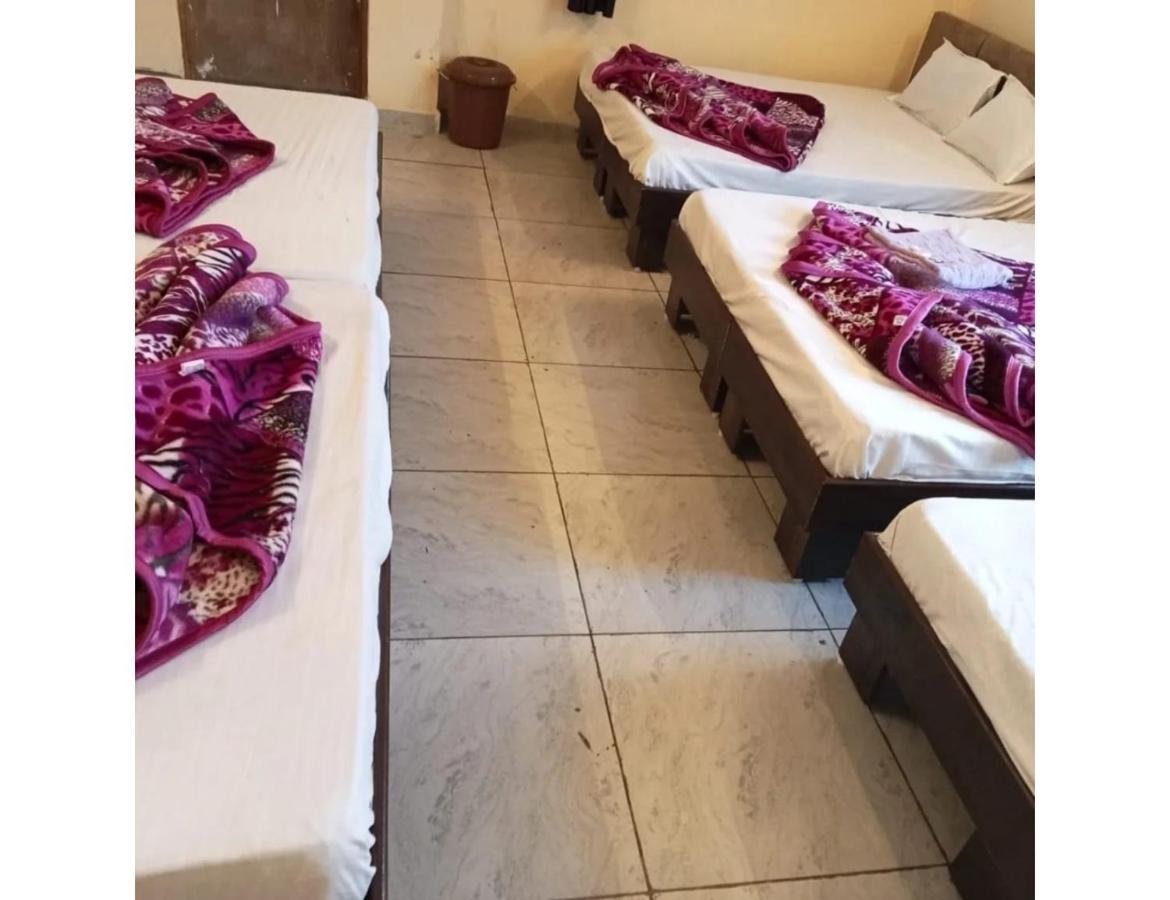 Hotel Mahakal Vishram, ウッジャイン エクステリア 写真