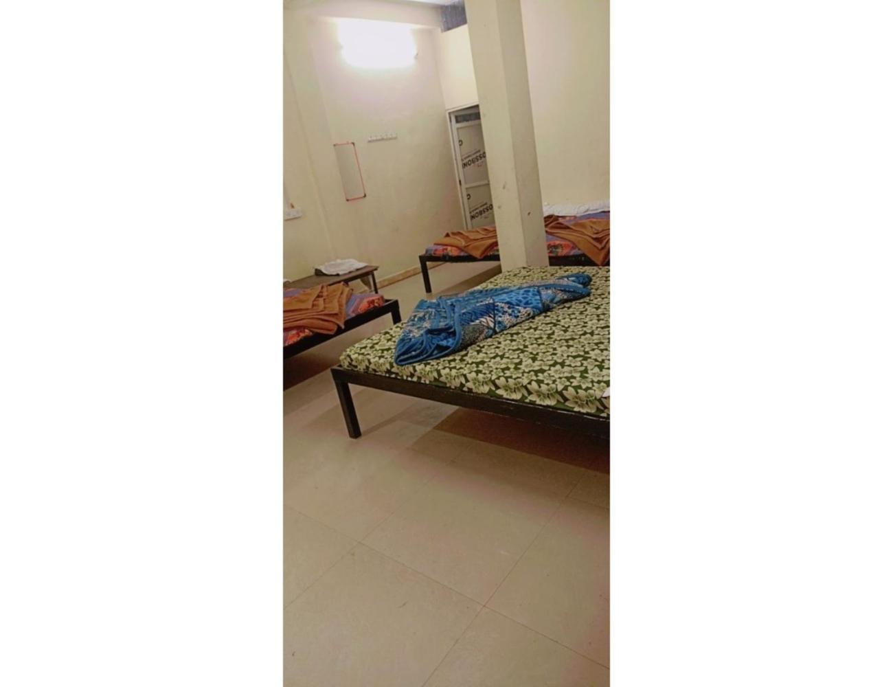 Hotel Mahakal Vishram, ウッジャイン エクステリア 写真
