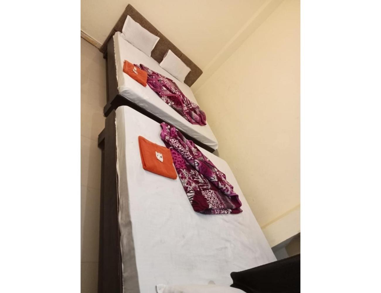 Hotel Mahakal Vishram, ウッジャイン エクステリア 写真