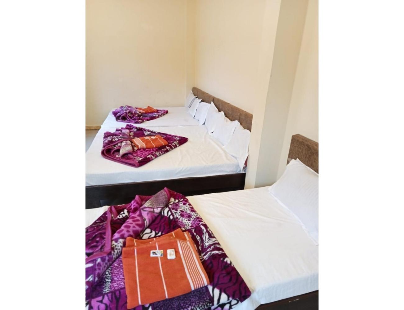 Hotel Mahakal Vishram, ウッジャイン エクステリア 写真